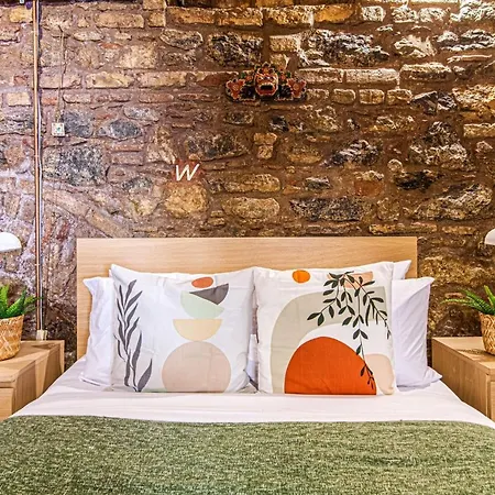 Apartment Centrally Located Historical Flat In Beyoglu *